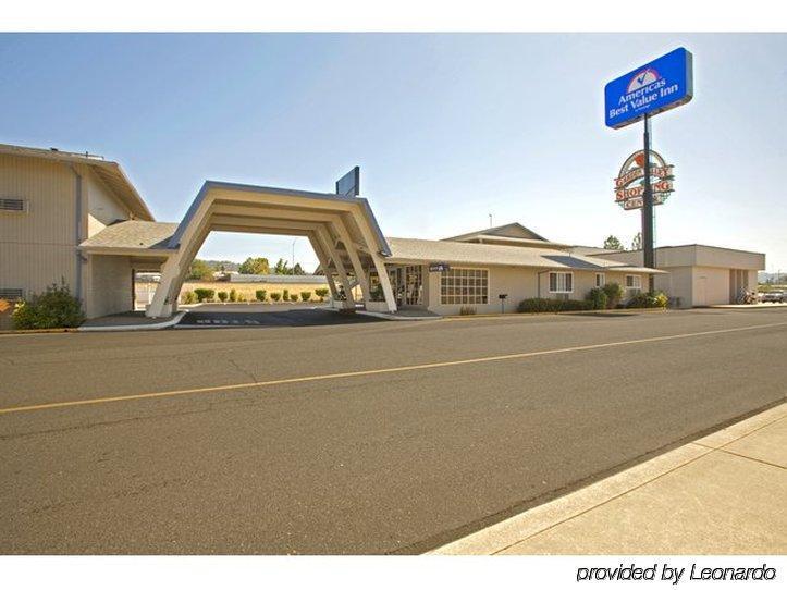 Americas Best Value Inn Roseburg Ngoại thất bức ảnh