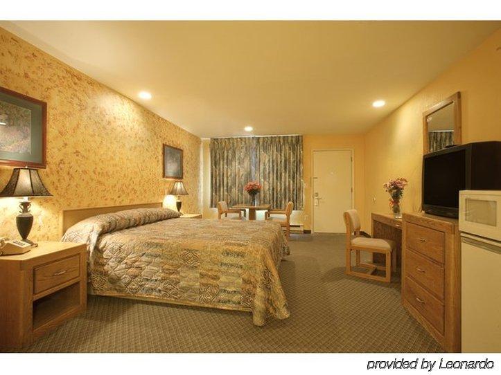 Americas Best Value Inn Roseburg Phòng bức ảnh